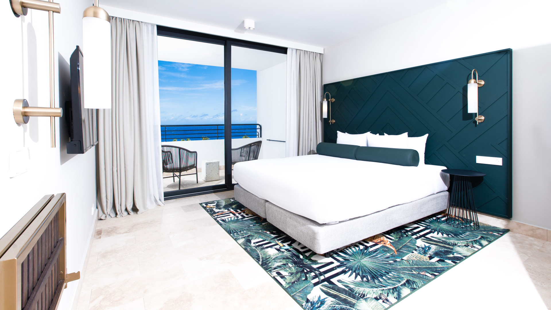 1 King Bed Suite 1 (1)